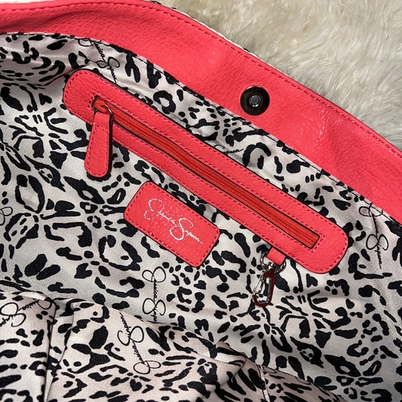 Jessica Simpson Bag ! 🏖️ - Picture 6 of 7